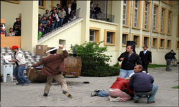 Təkamül nəzəzriyyəsinin məktəb terror aktlarında rolu